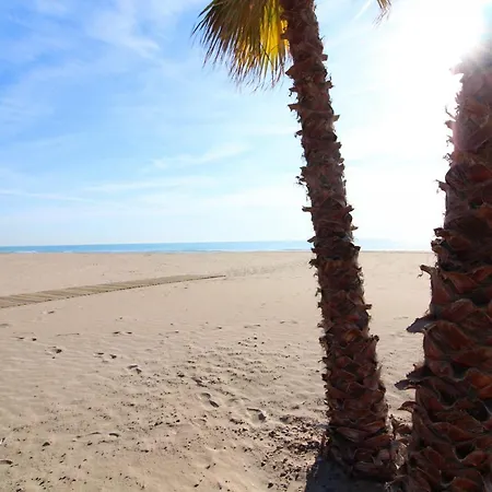 Global Properties, Impresionante Atico 8 Personas En Apartment Canet d'En Berenguer