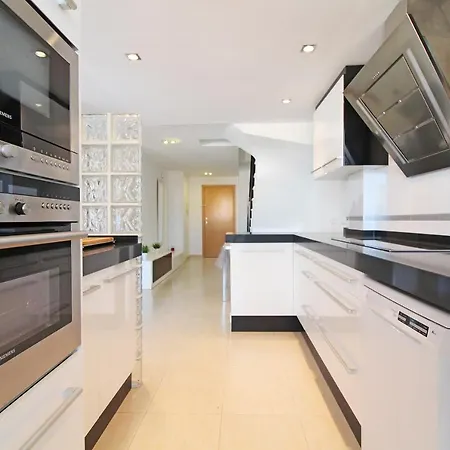 Global Properties, Impresionante Atico 8 Personas En Apartment Canet d'En Berenguer